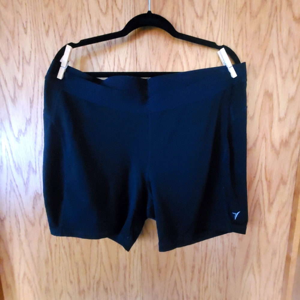 Old Navy Active Black Bike Shorts